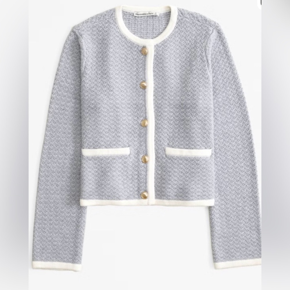 Gorgeous-Beautiful Abercrombie & Finch Textual Crew Sweater Jacket Size Small